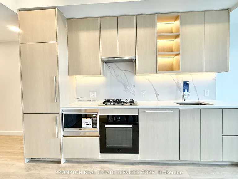 18 Esther Shiner Blvd #1508 — Photo 4