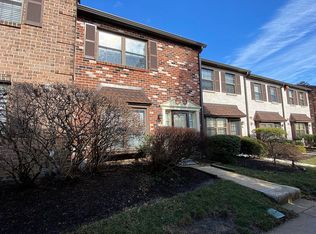 350 Glen Way, Elkins Park, PA 19027