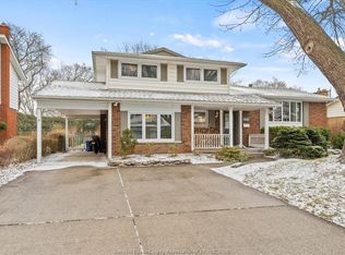 3640 Avondale Ave, Windsor, ON N9E 1X9