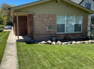 11147 S Longwood Dr #1A, Chicago, IL 60643