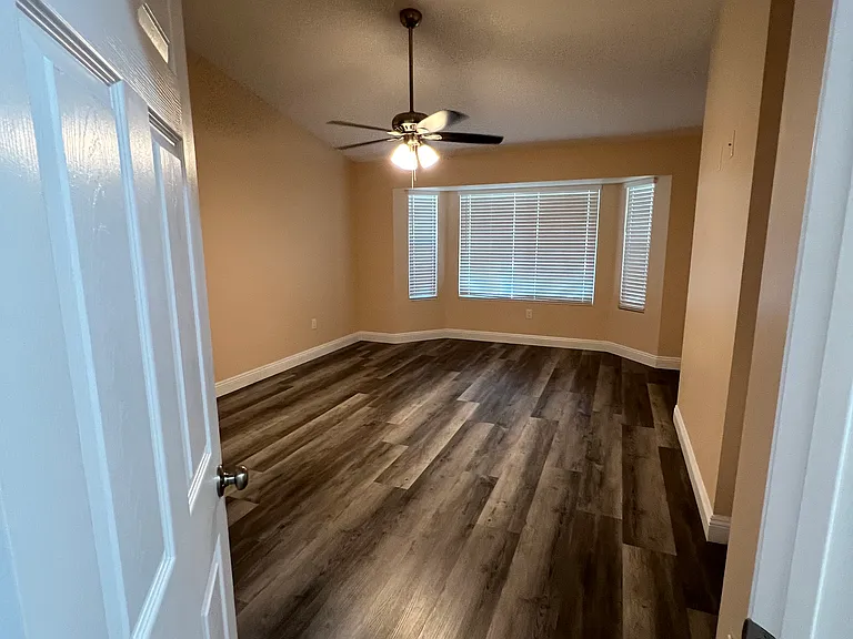 3004 Cherry Laurel St — Photo 10