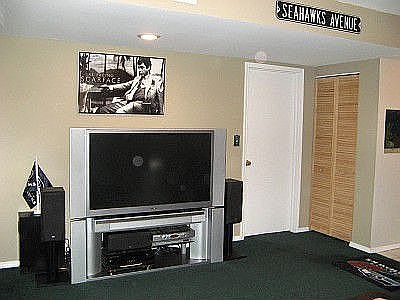 4th image of 423 85th Dr SE