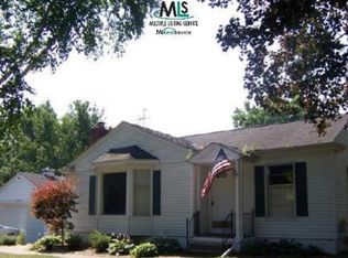 345 N Hillview St, Rochester, MI 48306