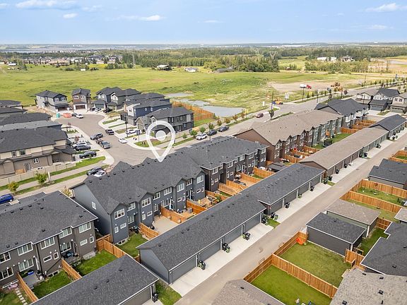 3rd image of 175 Kinglet Blvd NW