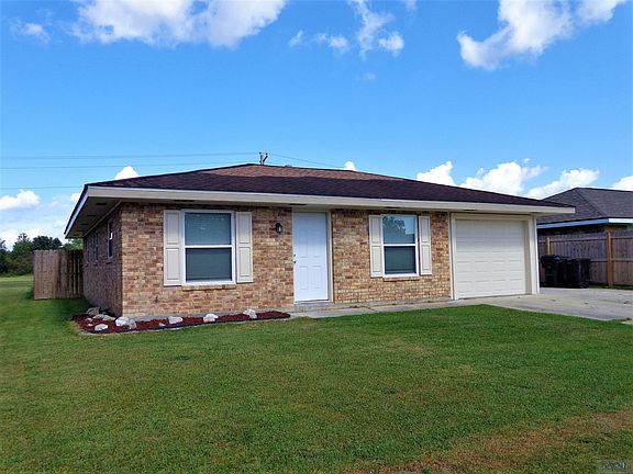2nd image of 306 Cypress Village Dr