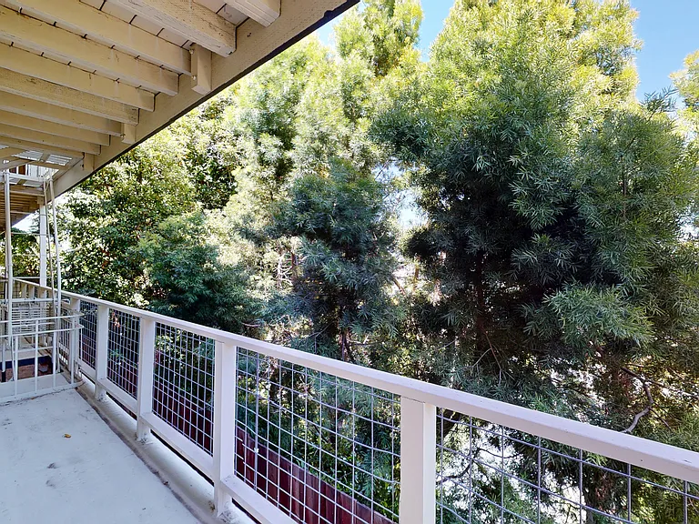 240 Cumberland St #104 — Photo 8