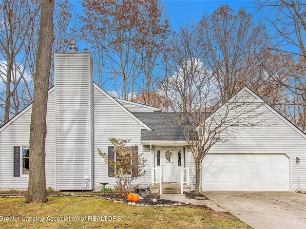 505 E Geneva Dr, Dewitt, MI 48820