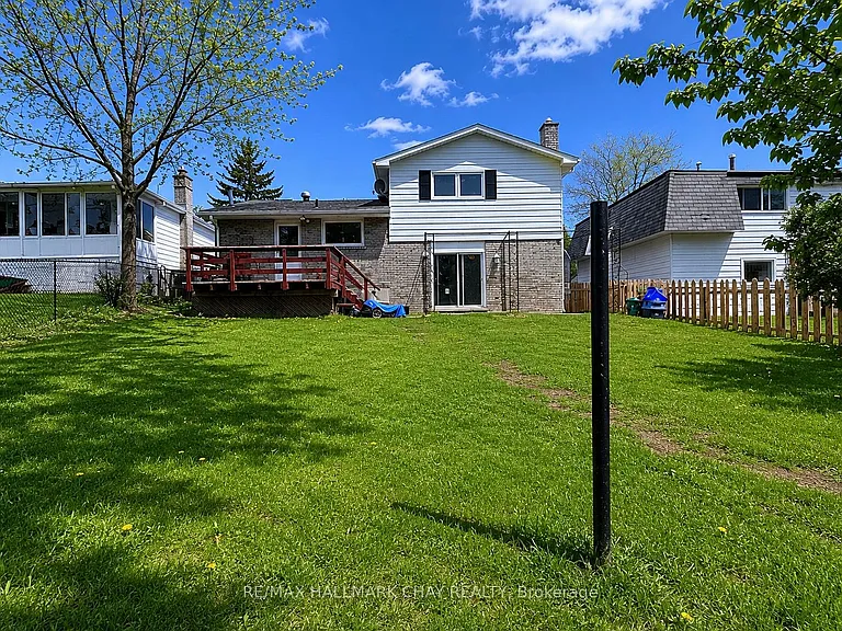19 Carol Rd — Photo 28