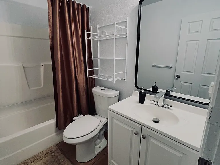 10808 Esmond Ct — Photo 11