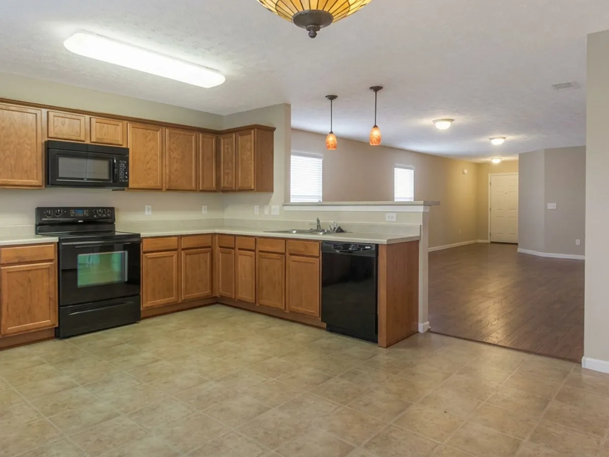 Building Photo - 3723 Blaze Dr
