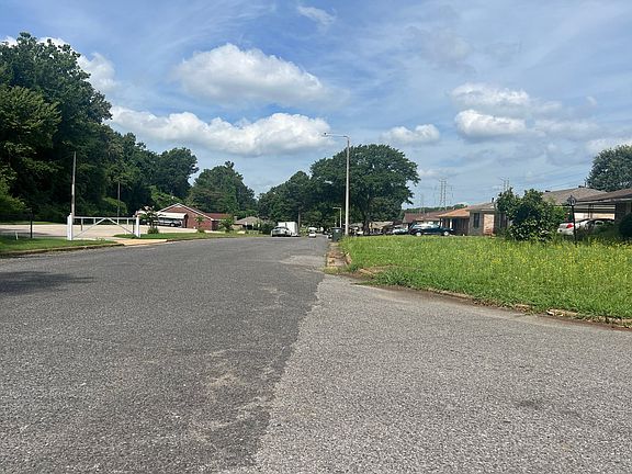 5th image of 1358 Ryanwood Ave