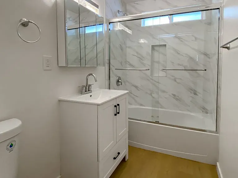 315 Obispo Ave — Photo 10