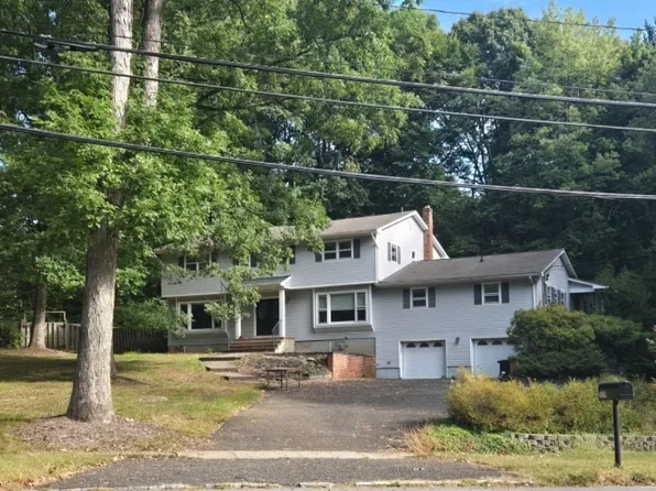 329 Eyland Ave, Roxbury Twp., NJ 07876