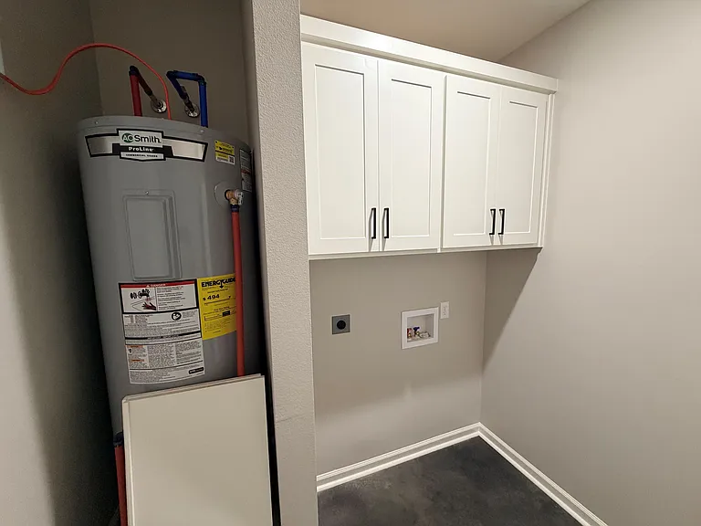 1700 Oakwood Dr #1700 — Photo 7