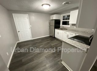 534 Richfield Rd #B, Liberty, MO 64068