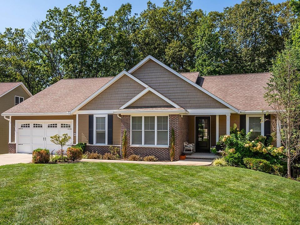 1st image of 4762 E Donington Dr