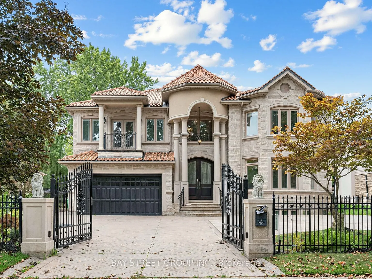 5 bed, $9,000 — Photo 2