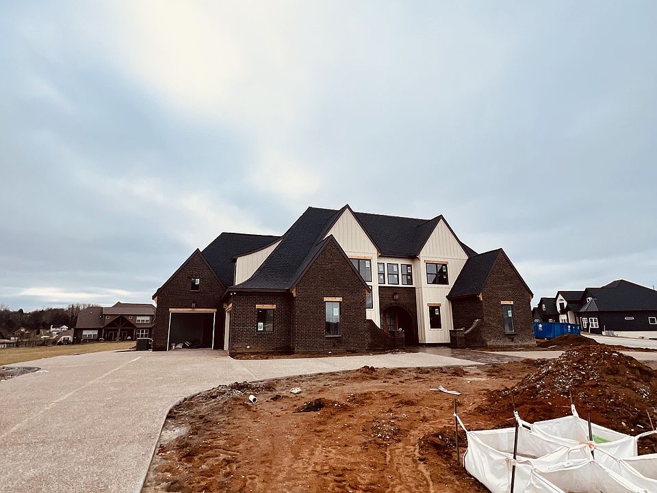 2nd image of 150 Kathryn Adele Ln #40