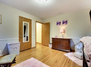 5207 Doncaster Way, Edina, MN 55436