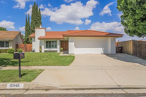15945 La Ronda Cir Photo 1