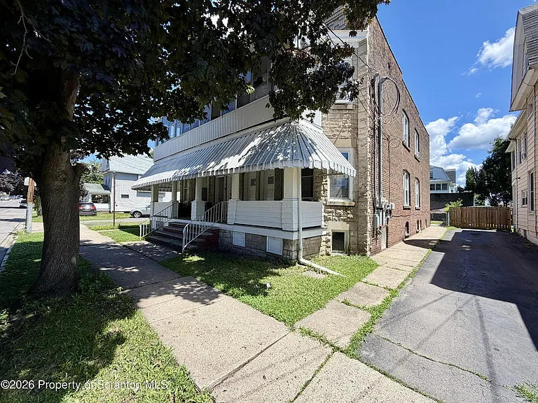 261 N Washington St #1 — Photo 12