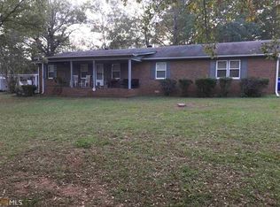 5201 Hillcrest Dr NW, Covington, GA 30014