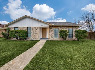 2701 Flagstone Dr, Garland, TX 75044