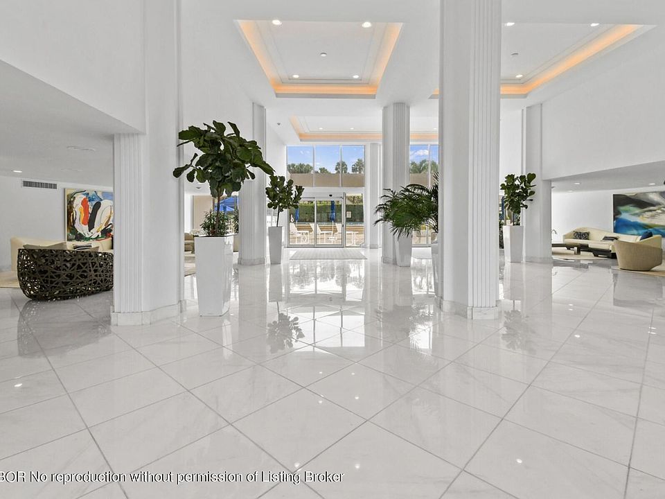 1st image of 100 Sunrise Ave APT 204
