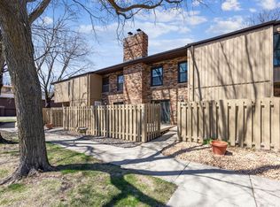 2403 Unity Ave N, Golden Valley, MN 55422