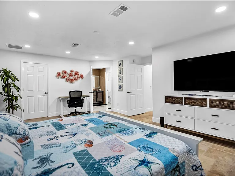 31 Lands End Ln — Photo 29