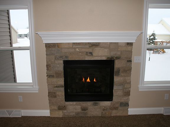 3rd image of 532 Dewberry Dr