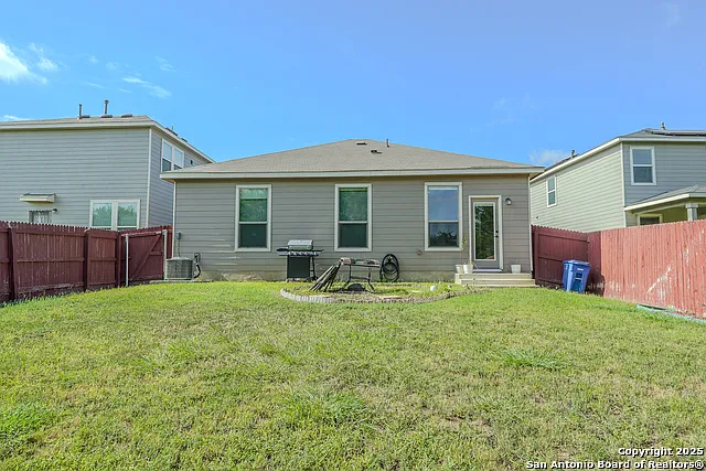 6431 Nolina Pass — Photo 21