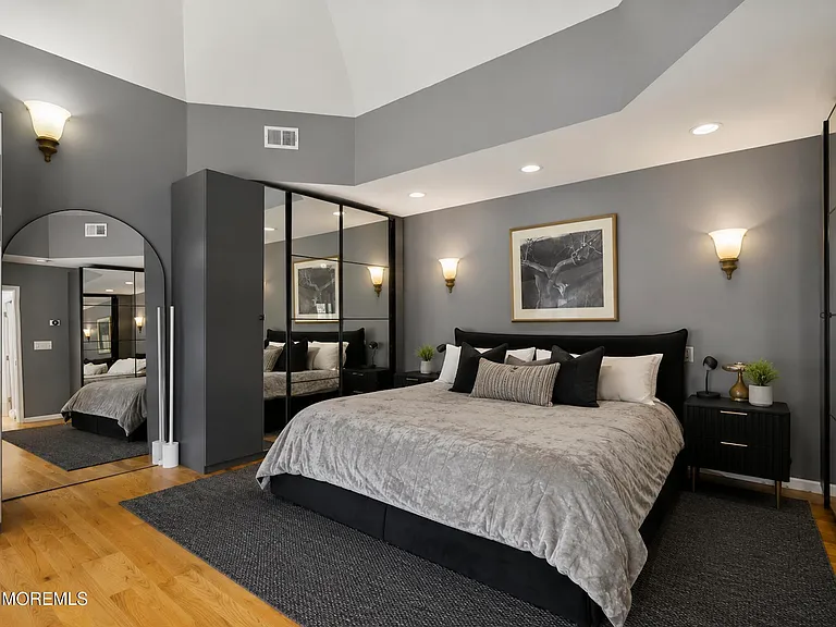 710 Hopping Rd — Photo 25