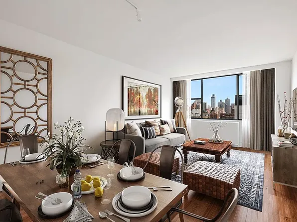 300 E 75th St, New York, NY