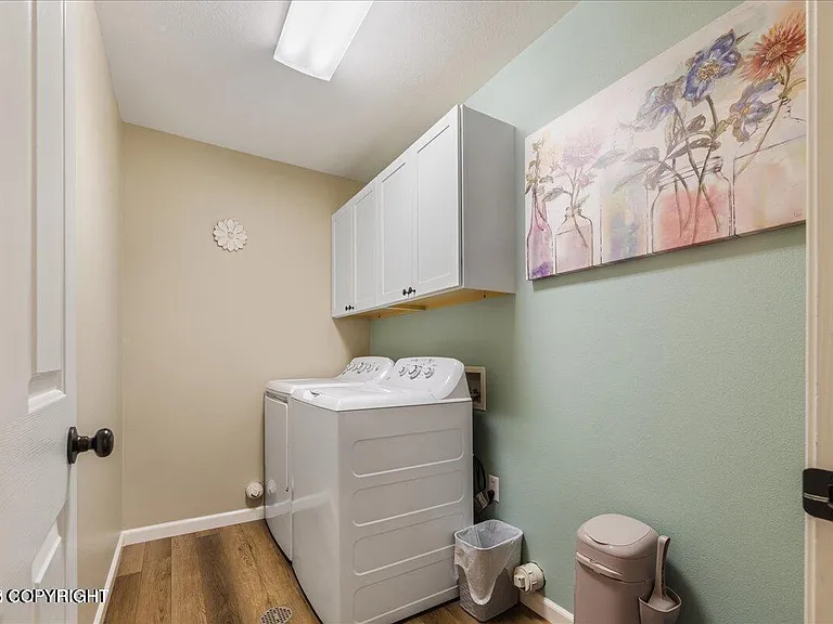 19015 Danny Dr — Photo 24