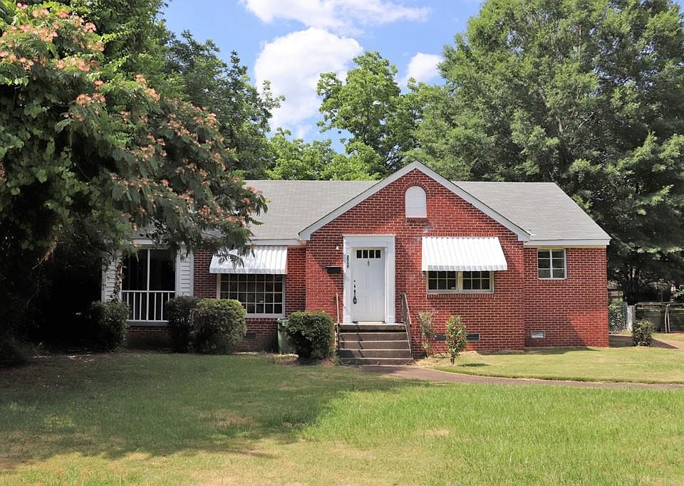 1st image of 2717 Pelzer Ave
