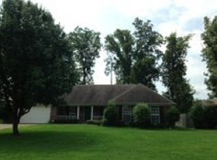 64 Birdsong Cv, Jackson, TN 38305