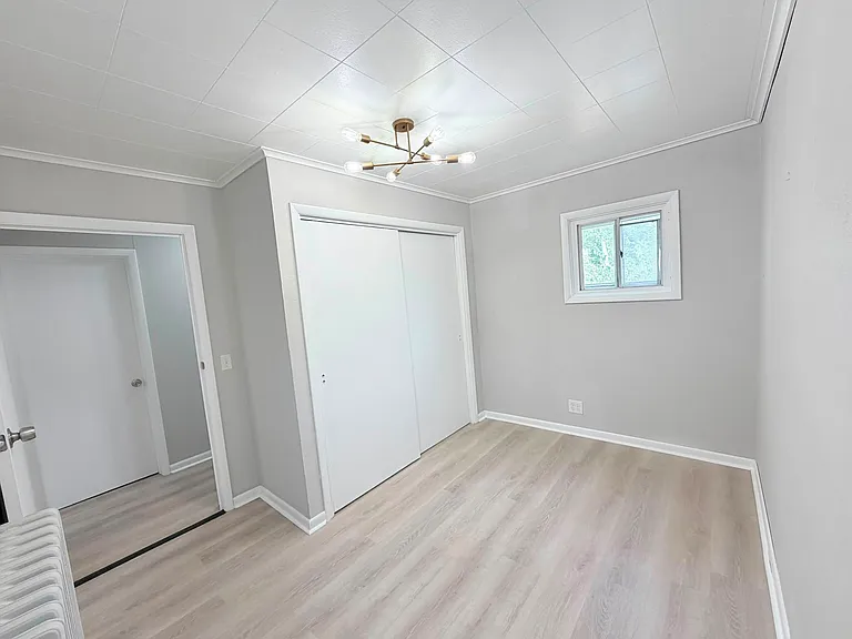 177 Dexter St — Photo 2