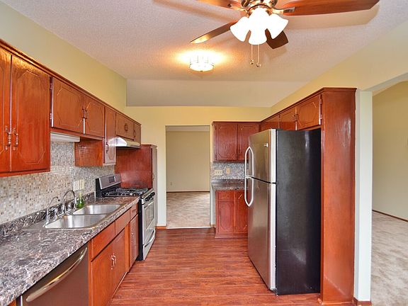4th image of 2700 94th Avenue N