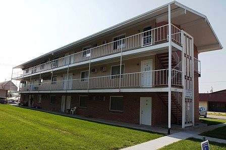 4th image of 5097 Marshall Dr APT 8