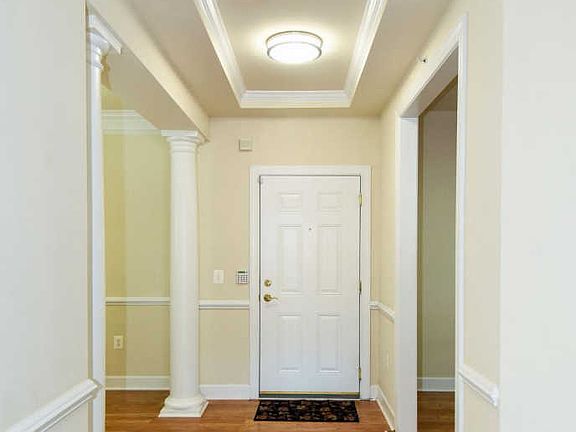 4th image of 15231 Royal Crest Dr APT 303