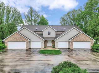 498 Cledell St UNIT 4, Oregon, WI 53575