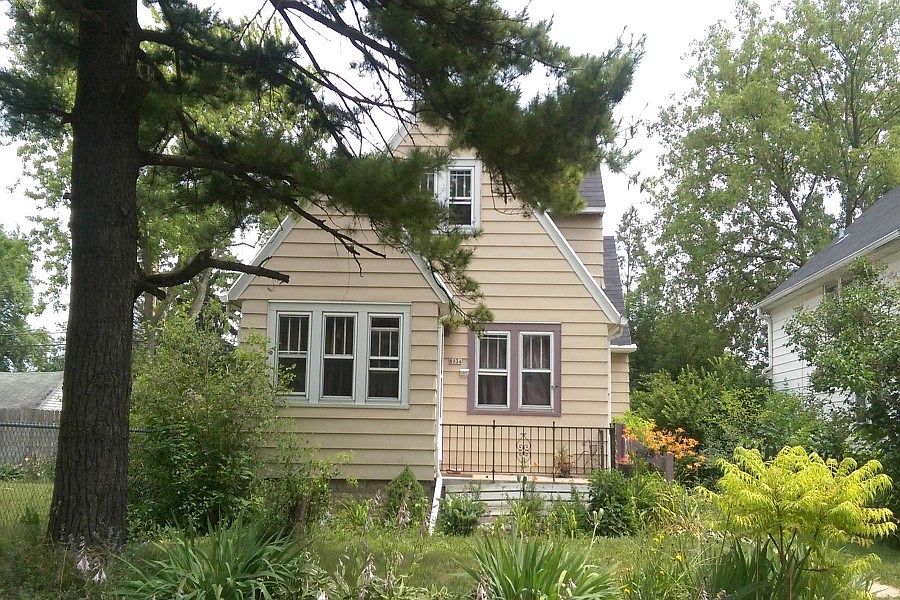 1st image of 6034 N 38th St