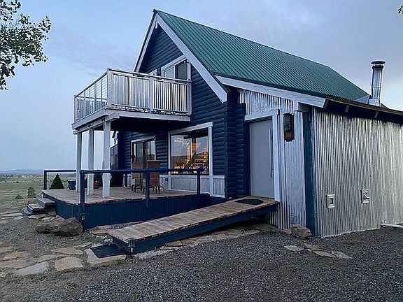 2nd image of 401 Lodge Pole Dr