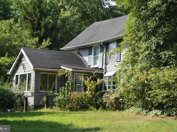 1921 Main Ave, Pasadena, MD 21122