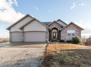 136 Athens Ln, Galena, MO 65656