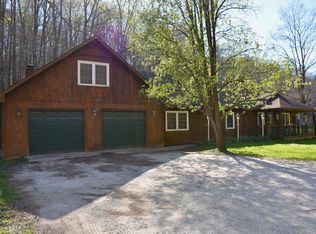 7730 Bear Creek Rd, Morgantown, IN