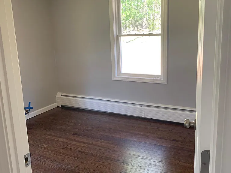 511 Atkins St — Photo 9