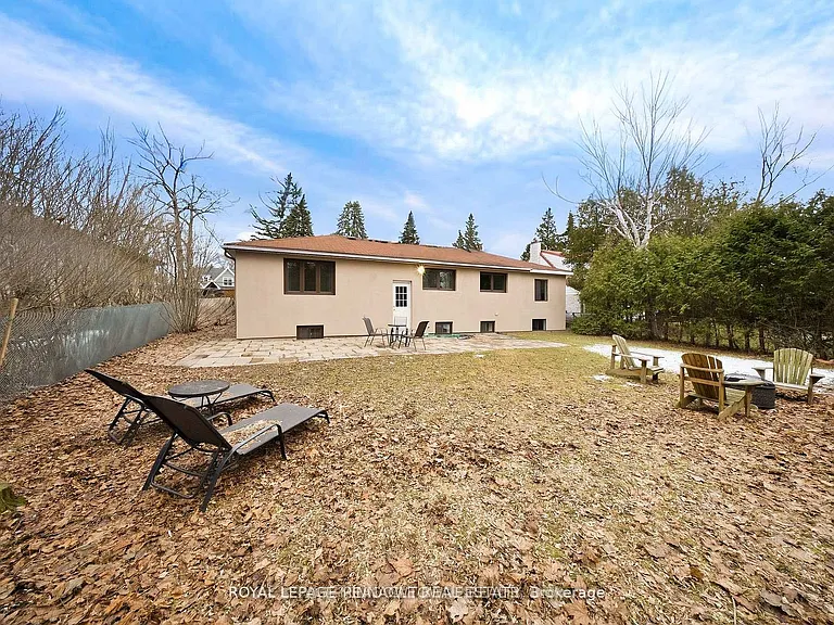 208 Glen Oak Dr — Photo 44