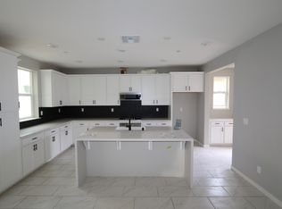 2982 Melo Pearl St, Sacramento, CA 95833